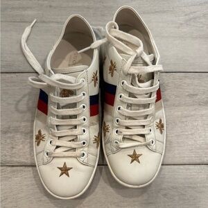Gucci White Sneakers with Gold Stars and Stripes